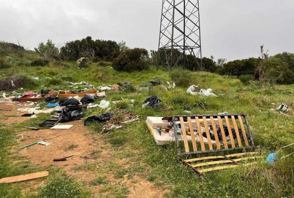 Monnezza alla Ficoncella, la denuncia del Comitato #MiRifiuto
