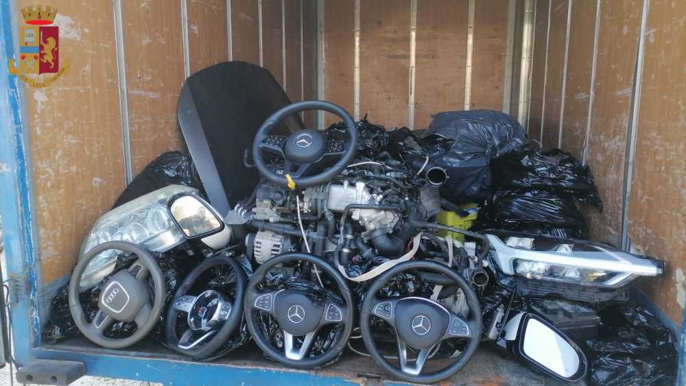 polizia parti auto sfascio ricambi polizia parti auto sfascio ricambi