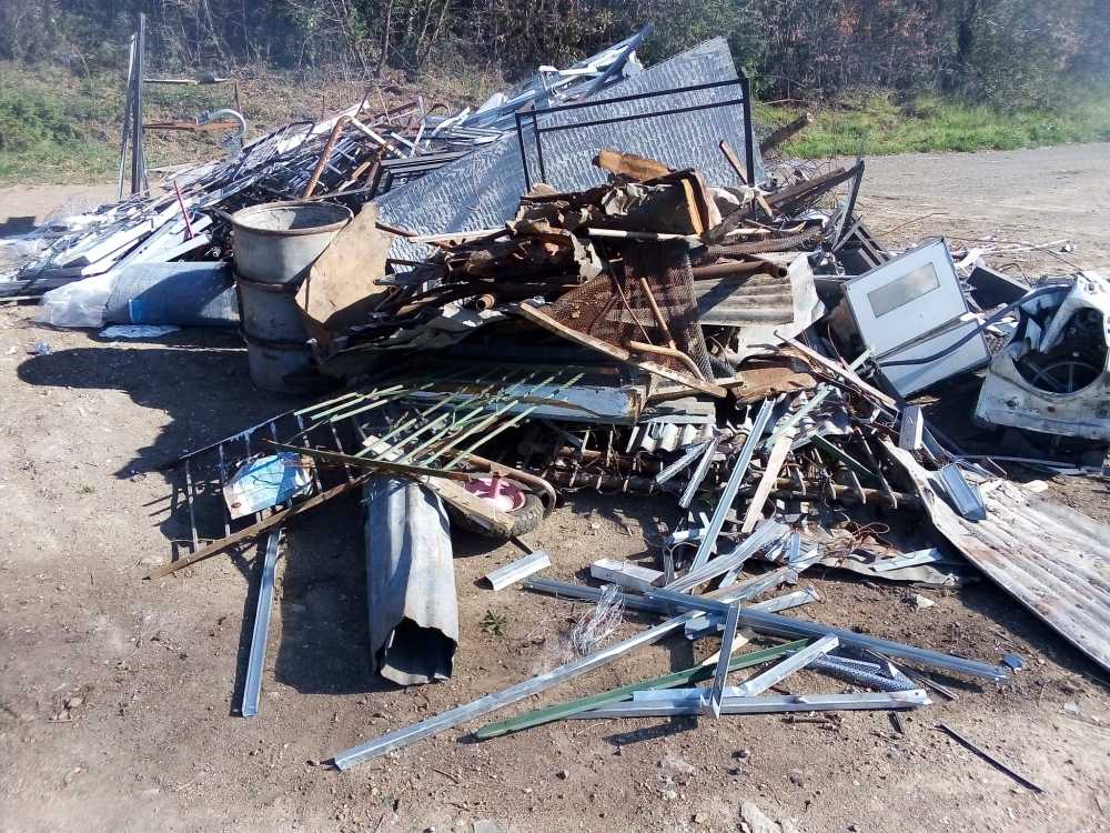 rifiuti bruciati manziana rifiuti bruciati manziana