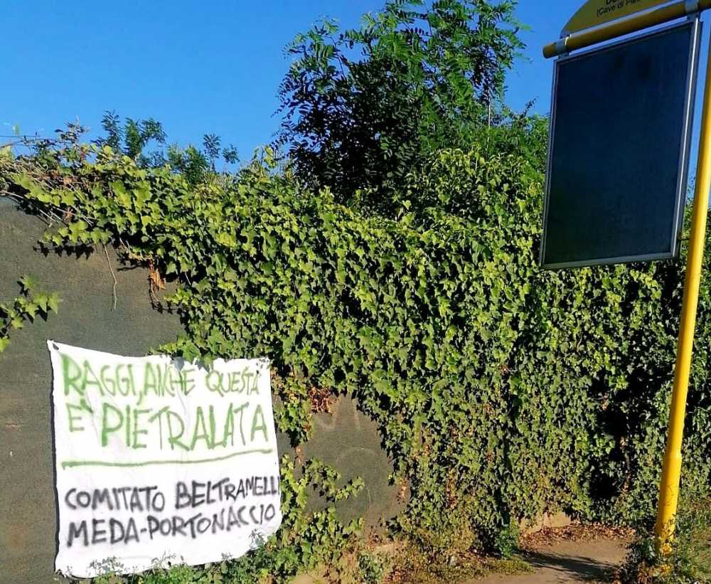 striscione pietralata raggi