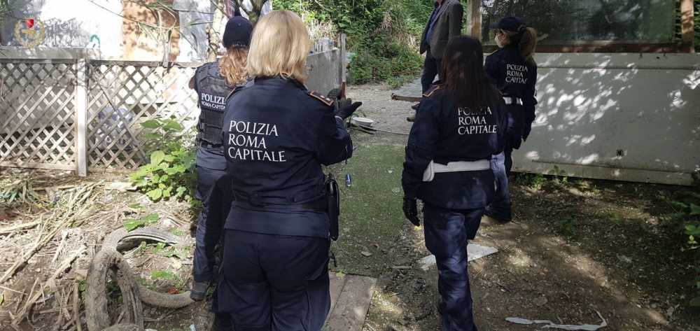 Tor di Quinto, avviata opera di abbattimento baracche vicino al Tevere