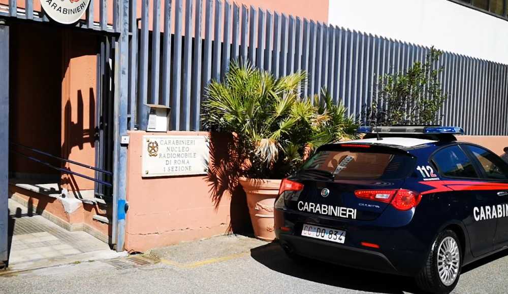 NRM – Una Pattuglia del Nucleo Radiomobile di Roma NRM - Una Pattuglia del Nucleo Radiomobile di Roma