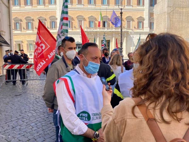 protesta vigili del fuoco 1