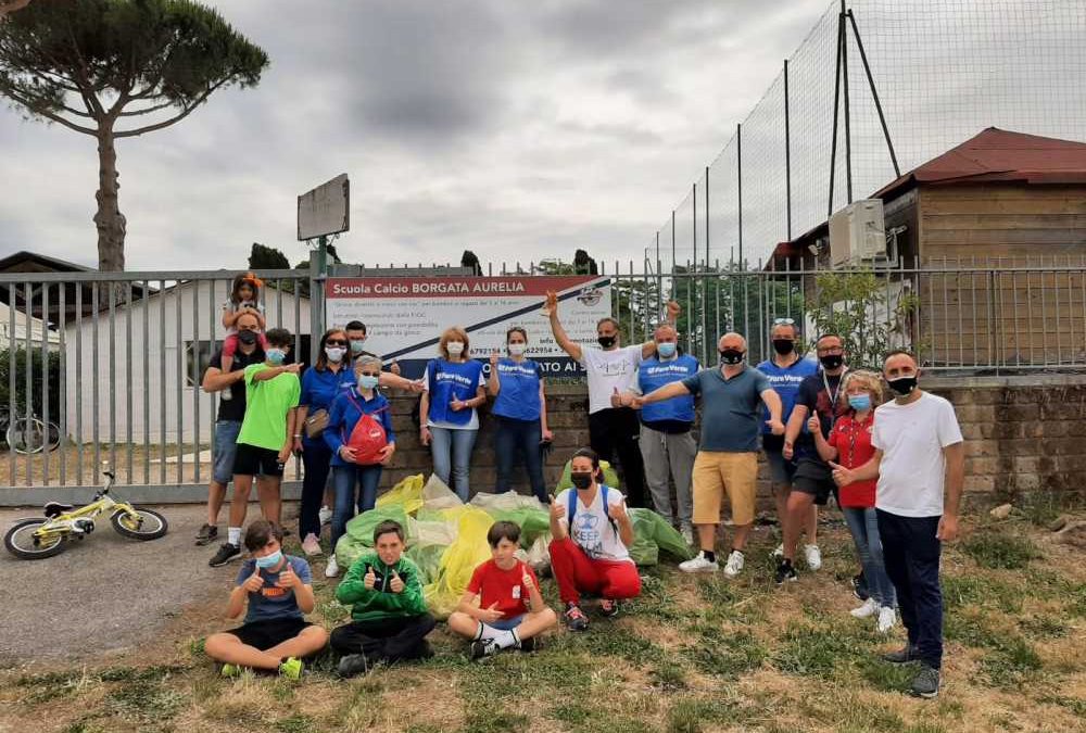 “Scendi in strada a pulire Borgata Aurelia”: iniziativa di Fare Ambiente e Futsal Academy