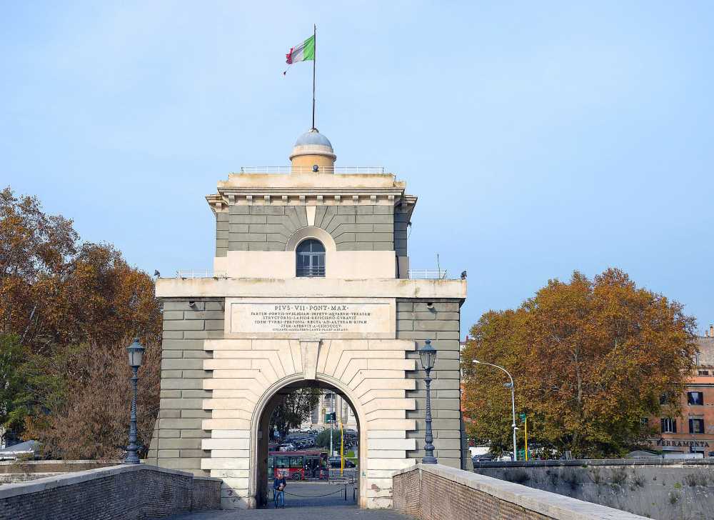 La_torretta_di_Valadier