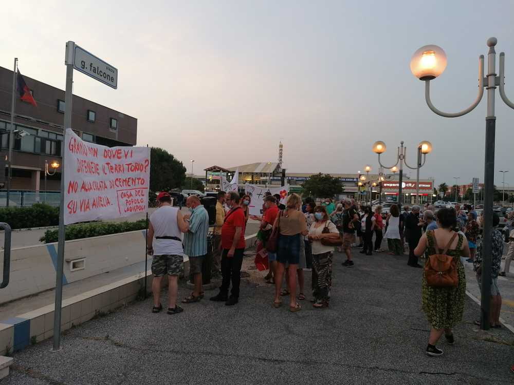 basta cemento ladispoli