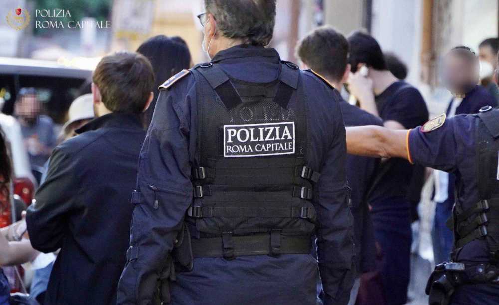 foto controlli movida polizia locale