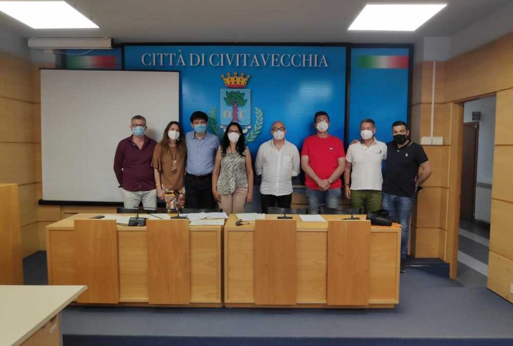 Sì di Civitavecchia al Milite Ignoto cittadino onorario