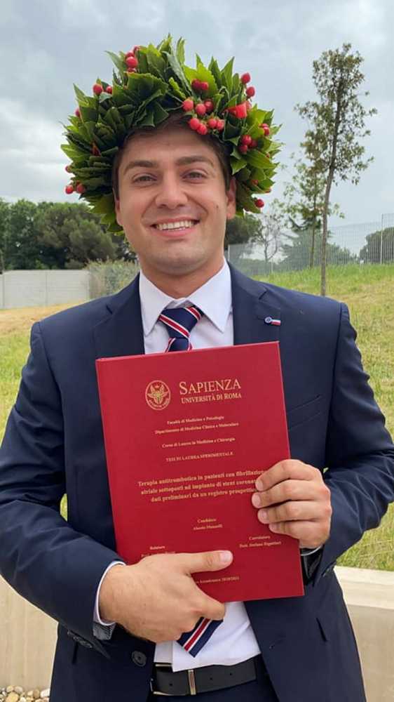 alessio manuelli laureato