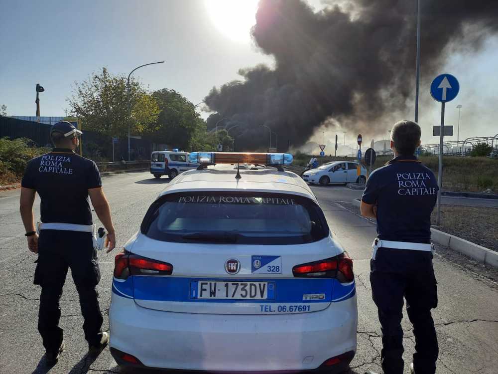 municipale roma capitale incendio (3)