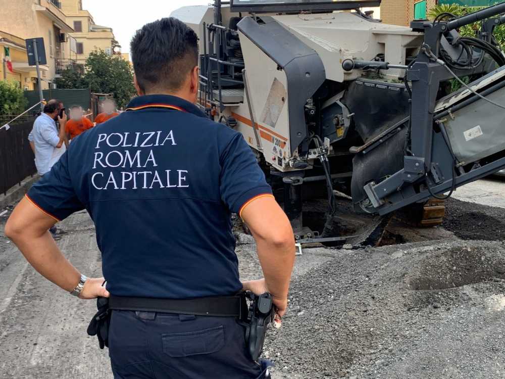 fresatrice inghiottita alessandrino roma capitale municipale