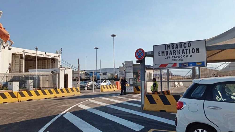 imbarco porto civitavecchia imbarco porto civitavecchia