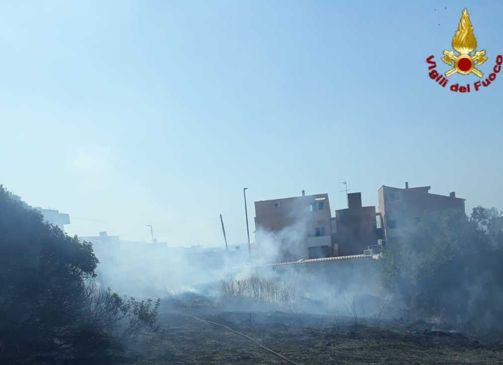 incendio via fiori santa marinella