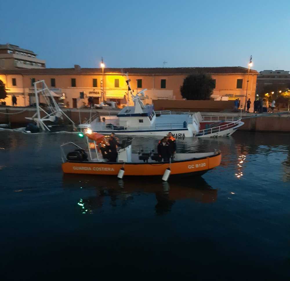 affondamento mp maria pescheregccio fiumicino guardai costiera