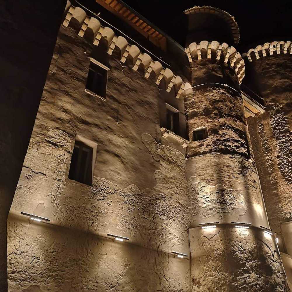 castello severa notte