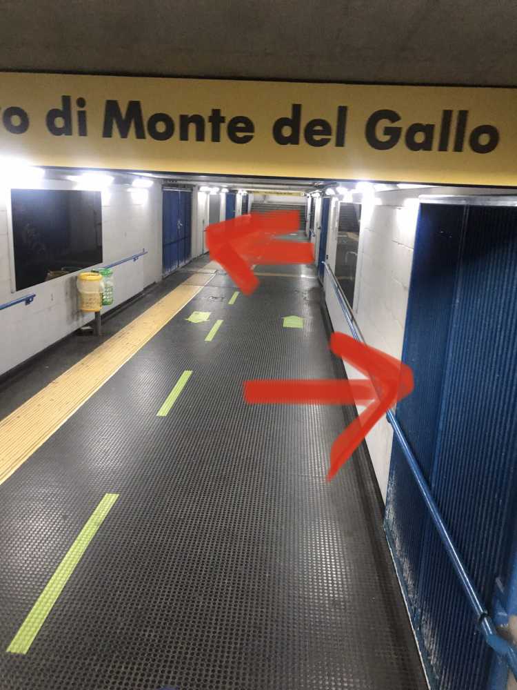 uscite chiuse roma san pietro stazione uscite chiuse roma san pietro stazione