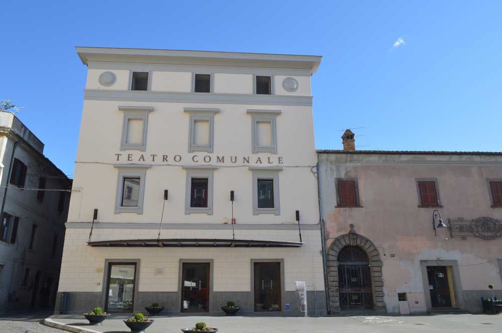 Teatro comunale “Rossella Falk tarquinia