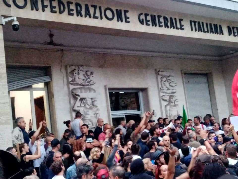 assalto cgil