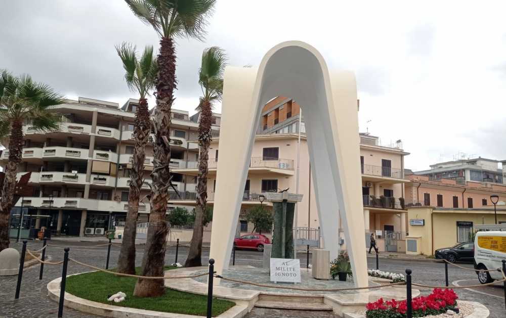 piazza dei caduti monumento ladispoli piazza dei caduti monumento ladispoli