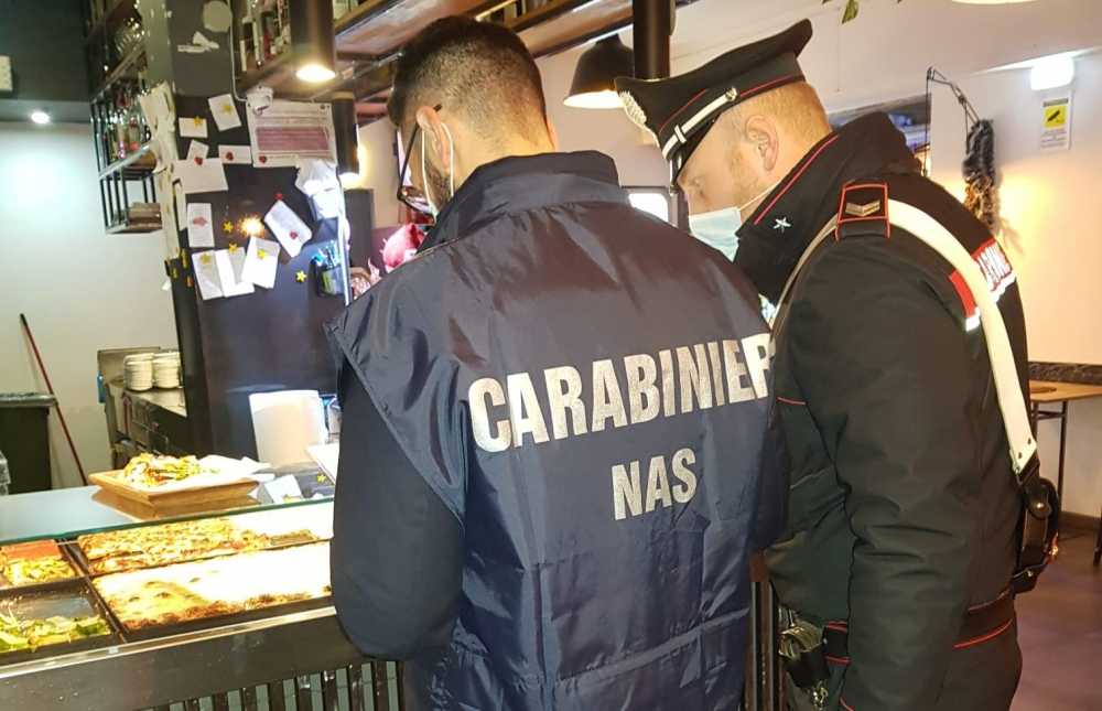 carabinieri nas bar