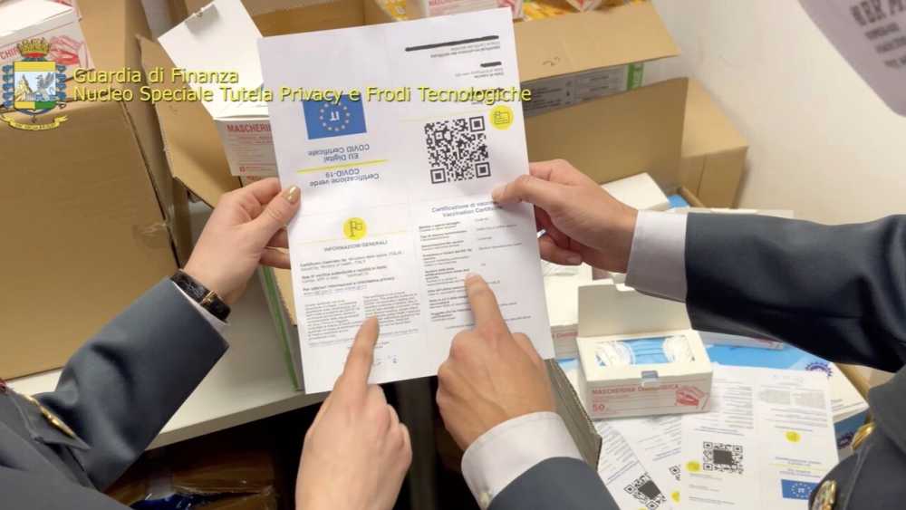 green pass falsi finanza green pass falsi finanza