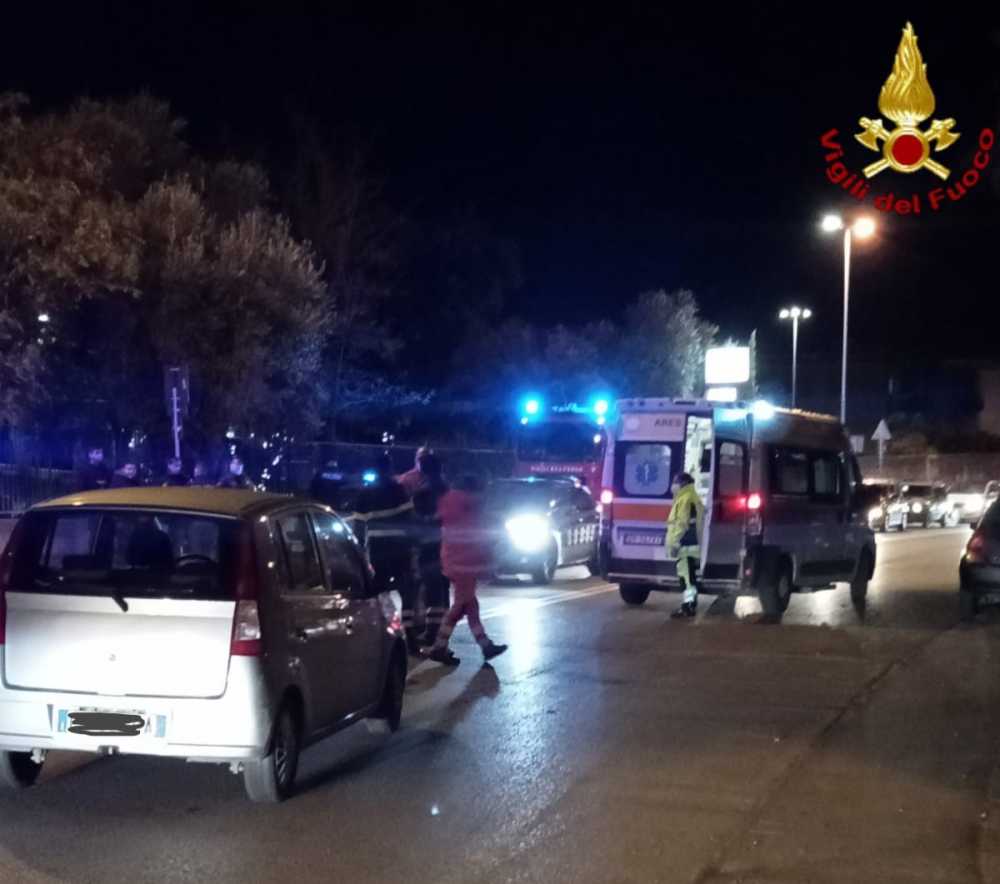 incidente rotatoria civitavecchia vvf vigili fuoco pompieri