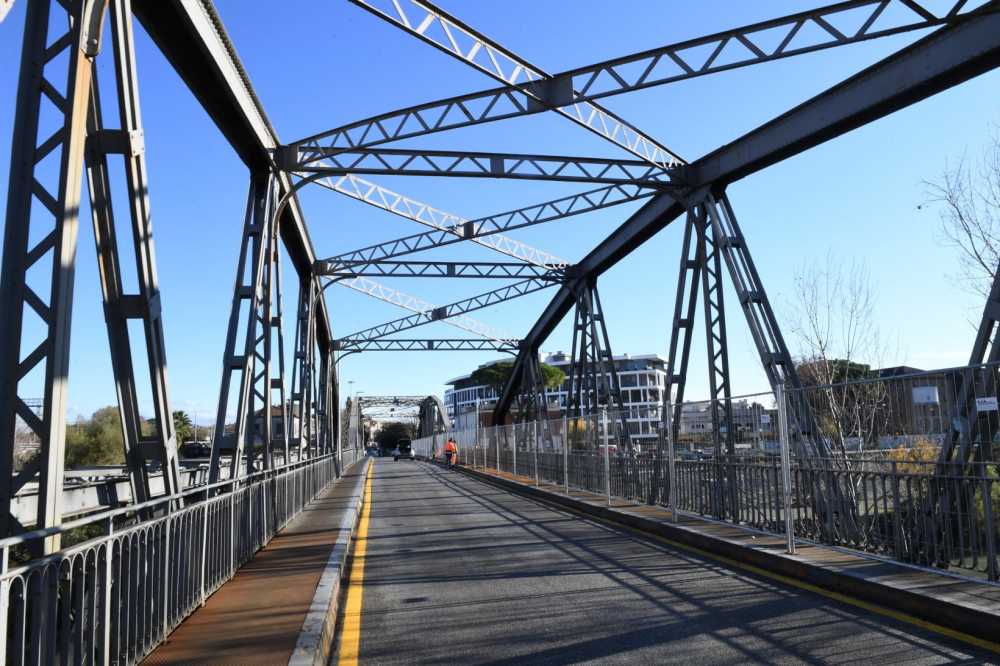 ponte industria roma