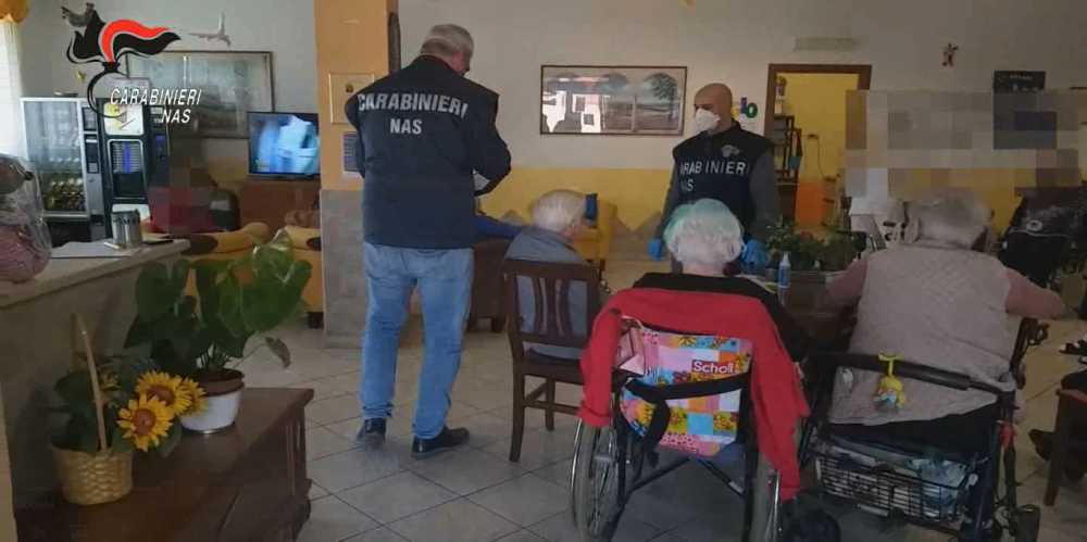 carabinieri nas anziani casa riposo