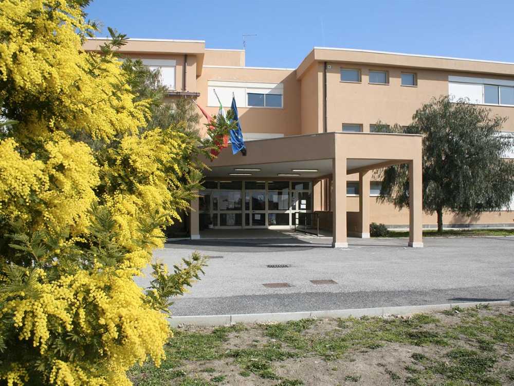 sede_centrale da vinci scuola fiumicino istituto leonardo da vinci fiumicno