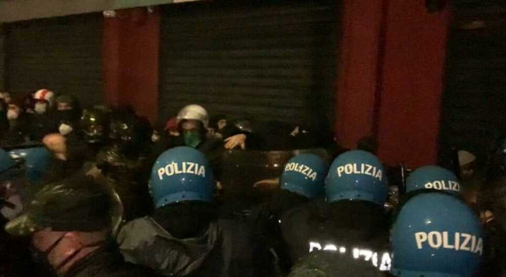 sgombero casapound polizia 1