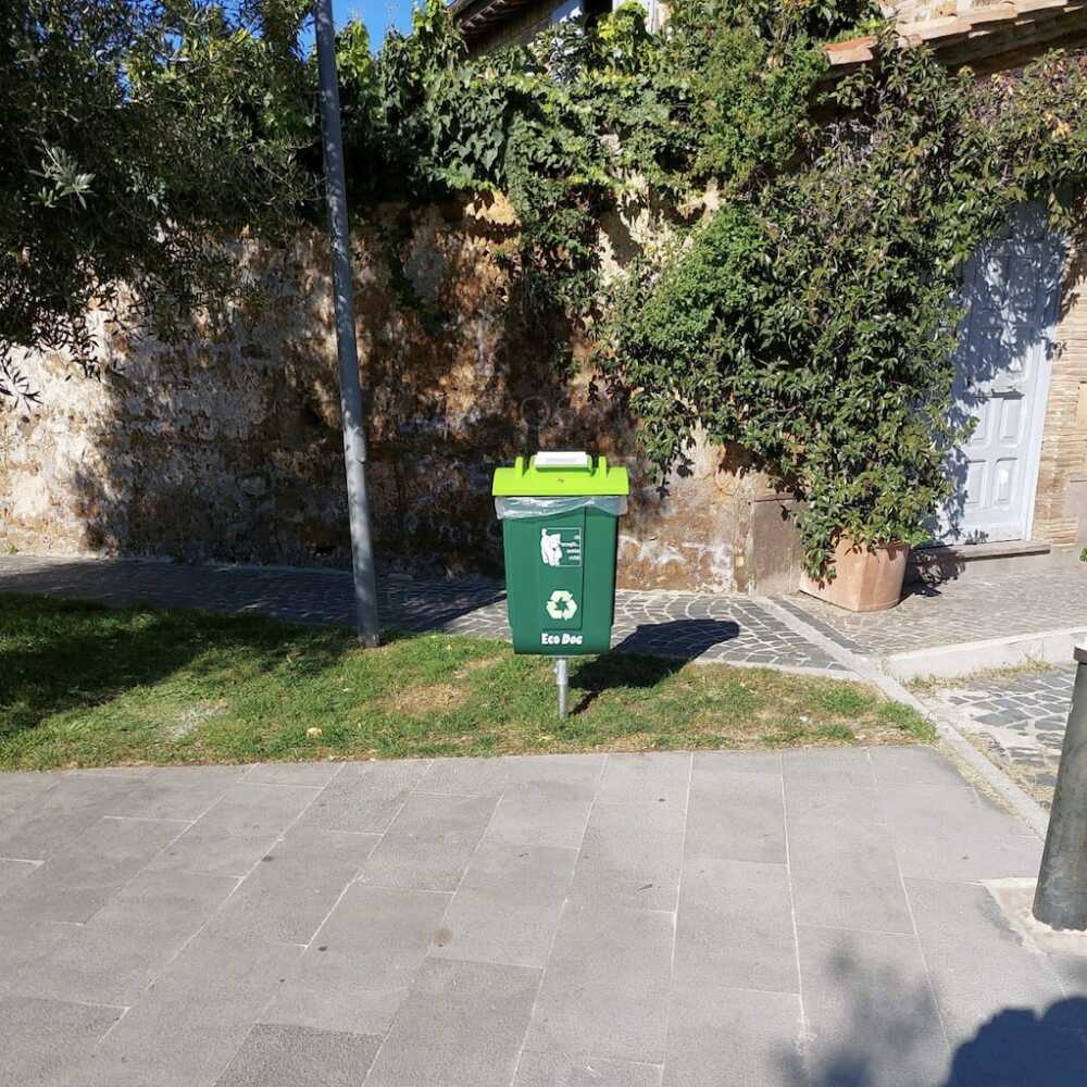 posizionati nuovi rifiuti gettacarte a cerveteri posizionati nuovi rifiuti gettacarte a cerveteri