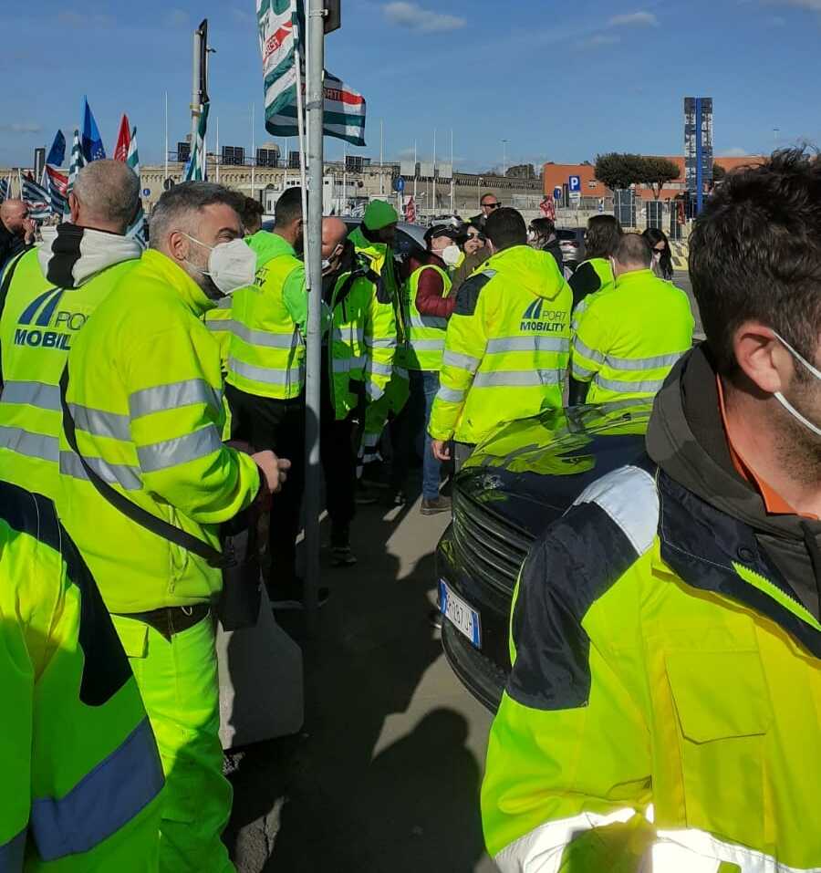 protesta manifestazione port mobility