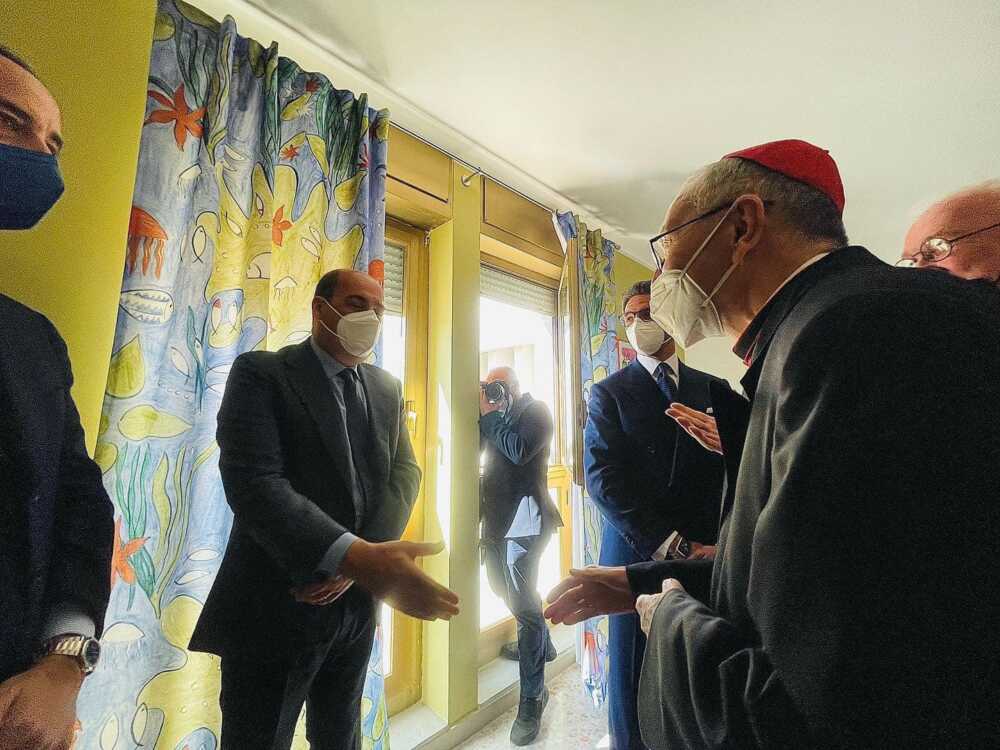 Zingaretti in visita al Bambino Gesù di Palidoro ai bambini ucraini Zingaretti in visita al Bambino Gesù di Palidoro ai bambini ucraini