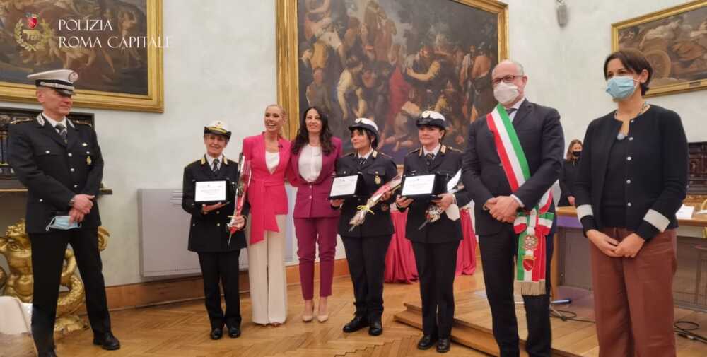 donne polizia municipale roma capitale