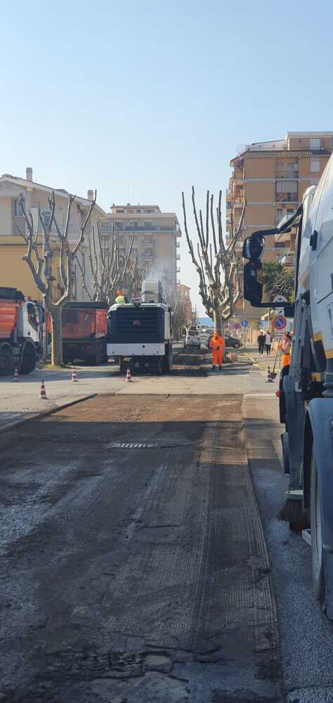 lavori via venezia a ladispoli