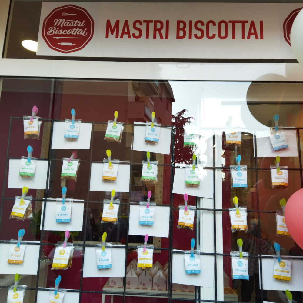 mastri biscottai biscottificio per cani ragazzi disabili
