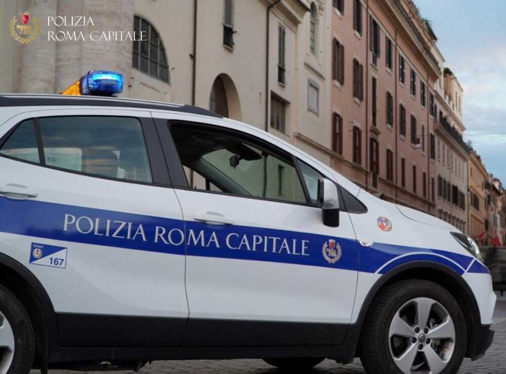 polizia roma capitale babuino domenica ecologica