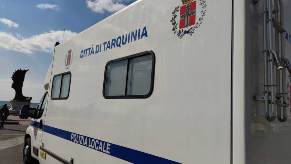 tarquinia lido municipale plizia locale vigili urbani