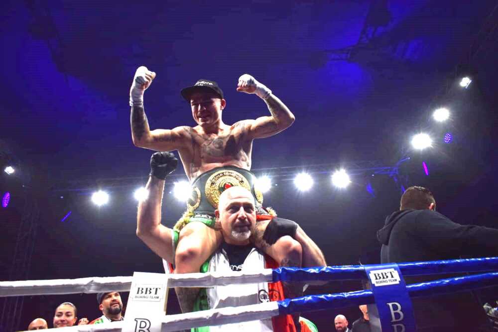 Boxe, Magnesi a Civitavecchia si tiene la cintura