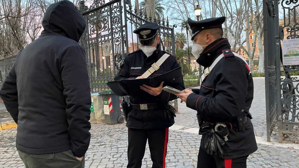 PIAZZA DANTE – Controlli dei Carabinieri in zona Esquilino (1) carabinieri esquilino