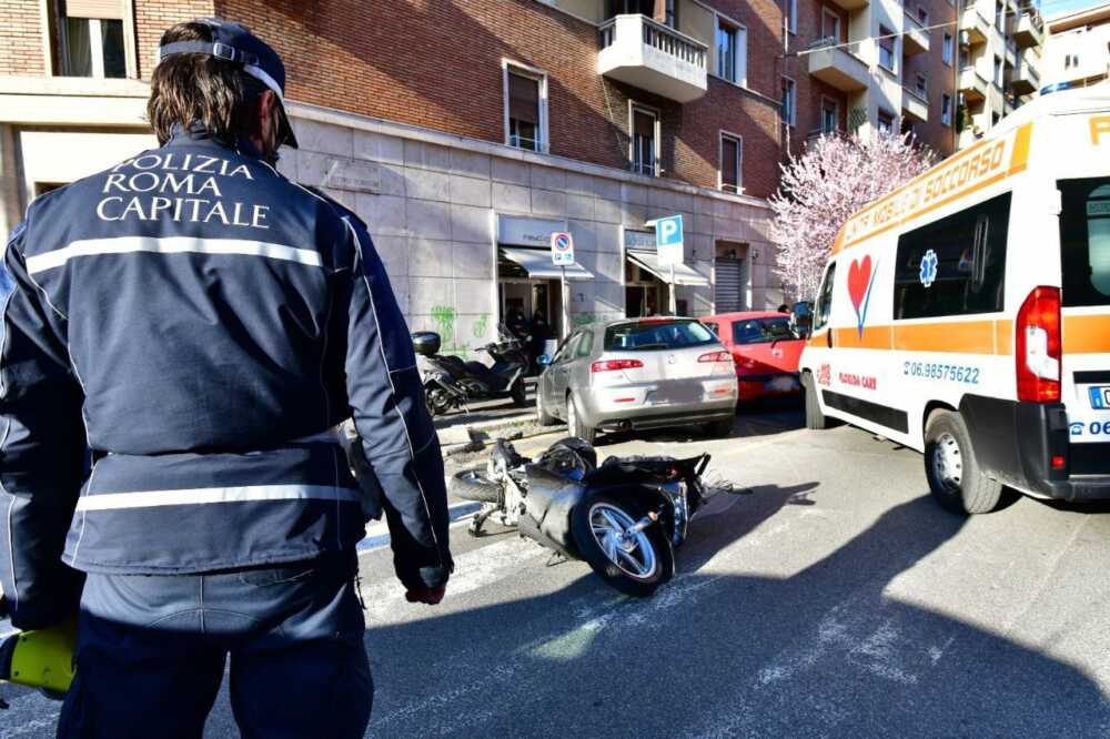 incidente scooter municipale roma capitale