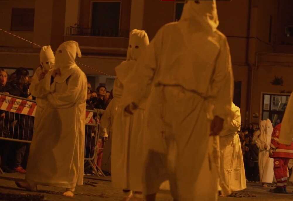 processione civitavecchia incatenati 2022