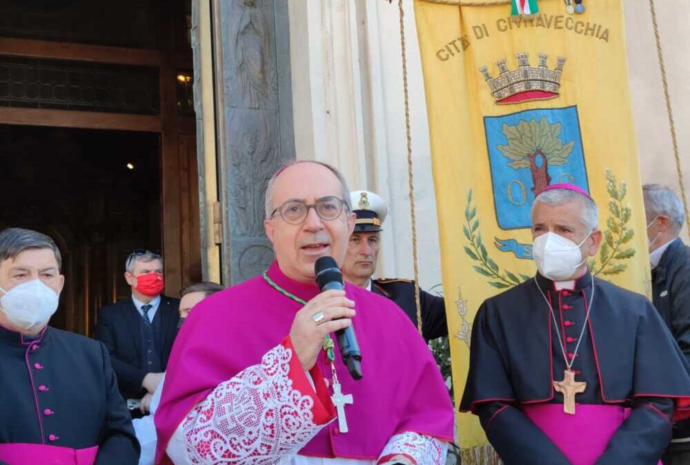 Il vescovo Ruzza invita i lavoratori in Curia