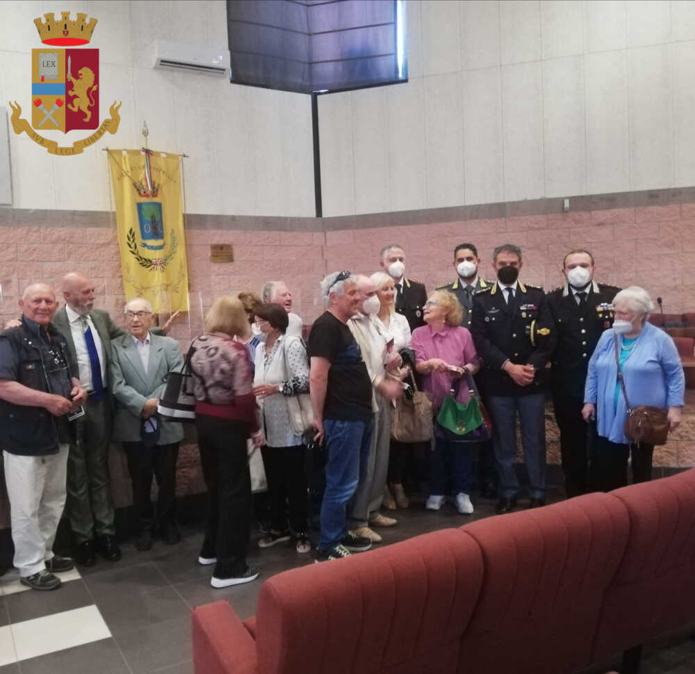 Civitavecchia anziani polizia