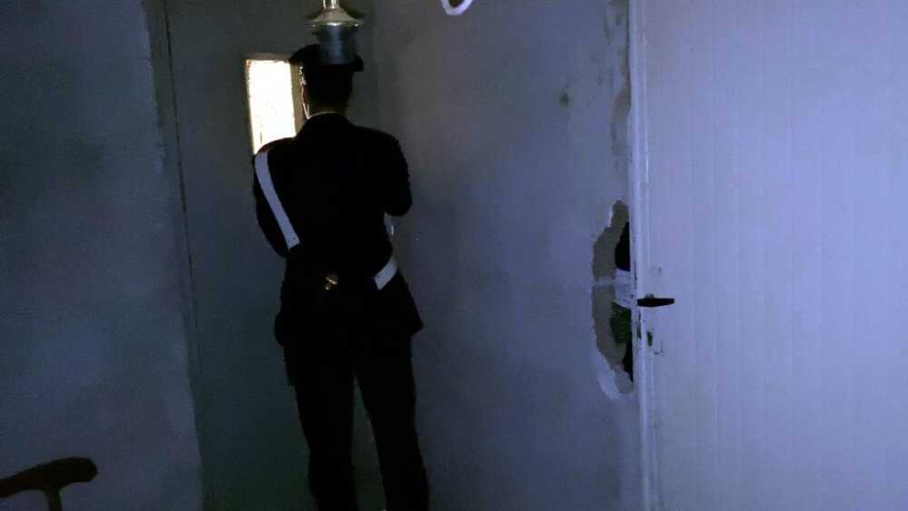nascondiglio droga carabinieri
