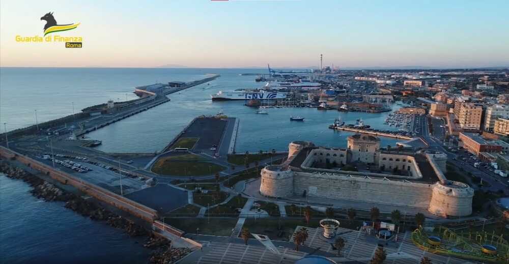 finanza porto civitavecchia alto