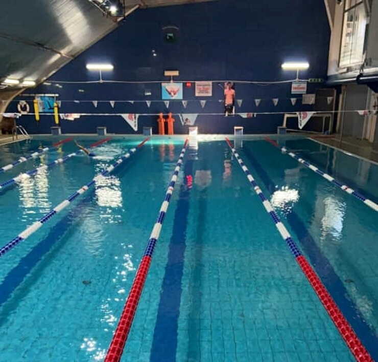 piscina manziana piscina manziana