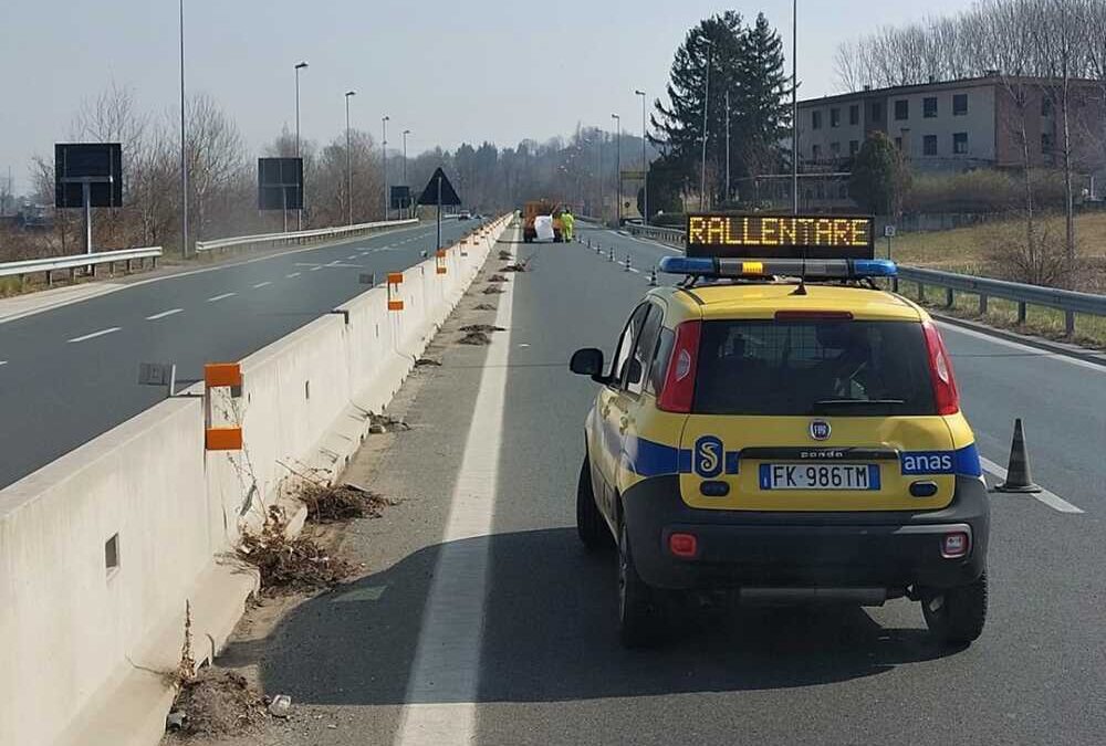 Incidente sulla Roma Fiumicino al km 10, due feriti e 4 km di coda • Terzo Binario News Incidente sulla Roma Fiumicino al km 10, due feriti e 4 km di coda • Terzo Binario News