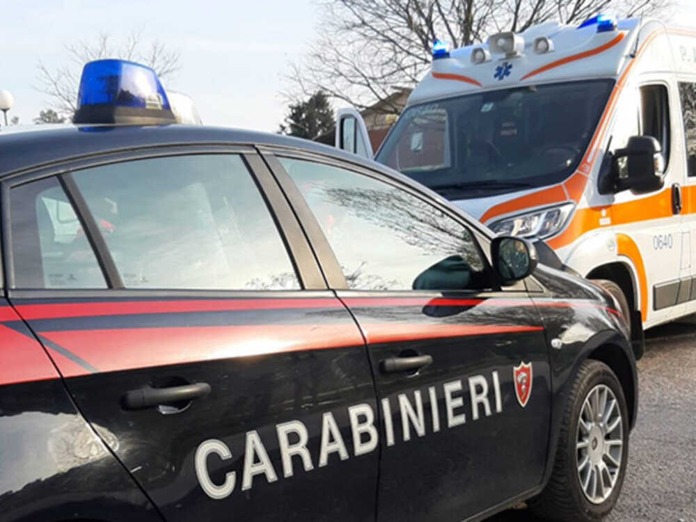 carabinieri ambulanza carabinieri ambulanza