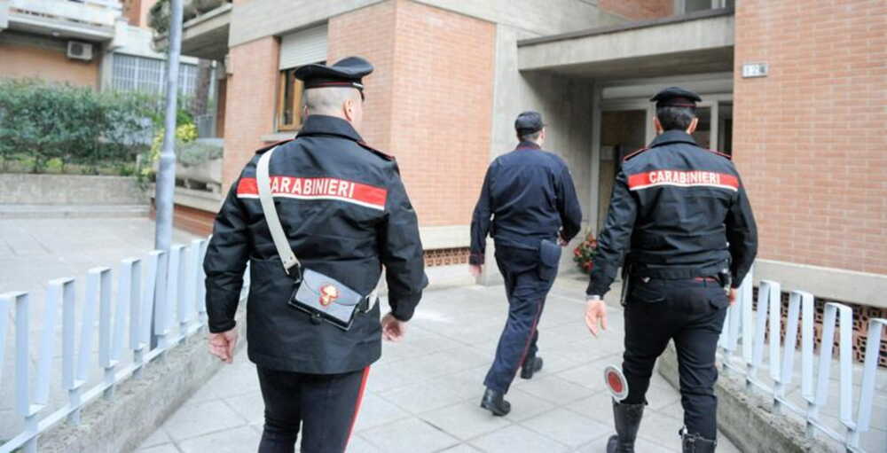 carabinieri palazzo condominio